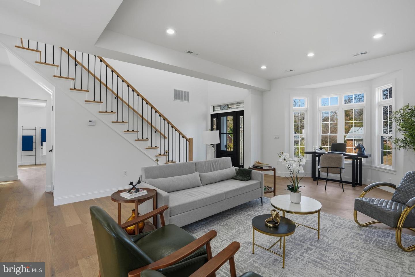 6231 YELLOWSTONE DR, ALEXANDRIA, Virginia 22312, 4 Bedrooms Bedrooms, ,4 BathroomsBathrooms,Residential,For sale,6231 YELLOWSTONE DR,VAFX2276000 MLS # VAFX2276000