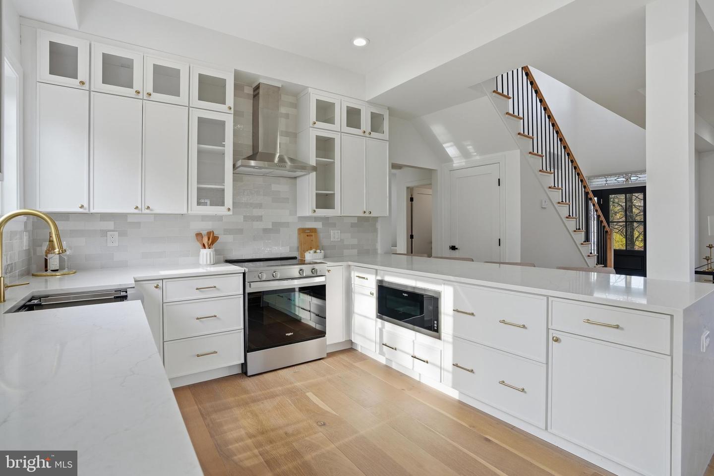 6231 YELLOWSTONE DR, ALEXANDRIA, Virginia 22312, 4 Bedrooms Bedrooms, ,4 BathroomsBathrooms,Residential,For sale,6231 YELLOWSTONE DR,VAFX2276000 MLS # VAFX2276000