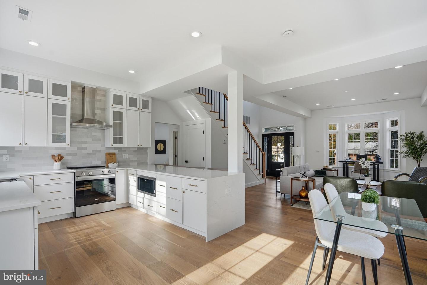 6231 YELLOWSTONE DR, ALEXANDRIA, Virginia 22312, 4 Bedrooms Bedrooms, ,4 BathroomsBathrooms,Residential,For sale,6231 YELLOWSTONE DR,VAFX2276000 MLS # VAFX2276000