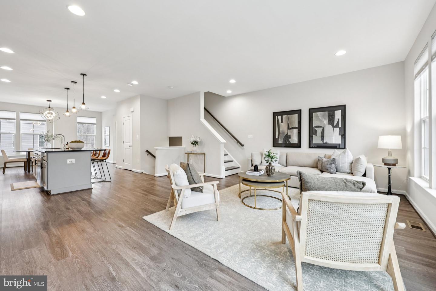 9174 WYCHE KNOLL LN, MANASSAS, Virginia 20110, 3 Bedrooms Bedrooms, ,2 BathroomsBathrooms,Residential,For sale,9174 WYCHE KNOLL LN,VAPW2106652 MLS # VAPW2106652