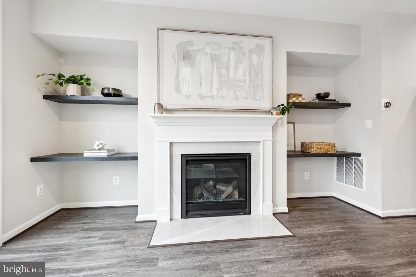 9174 WYCHE KNOLL LN, MANASSAS, Virginia 20110, 3 Bedrooms Bedrooms, ,2 BathroomsBathrooms,Residential,For sale,9174 WYCHE KNOLL LN,VAPW2106652 MLS # VAPW2106652