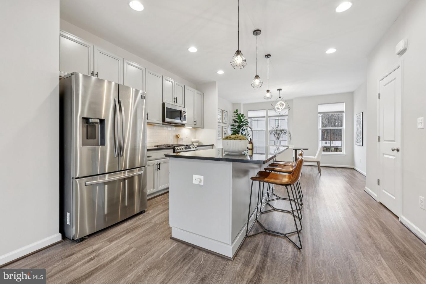 9174 WYCHE KNOLL LN, MANASSAS, Virginia 20110, 3 Bedrooms Bedrooms, ,2 BathroomsBathrooms,Residential,For sale,9174 WYCHE KNOLL LN,VAPW2106652 MLS # VAPW2106652