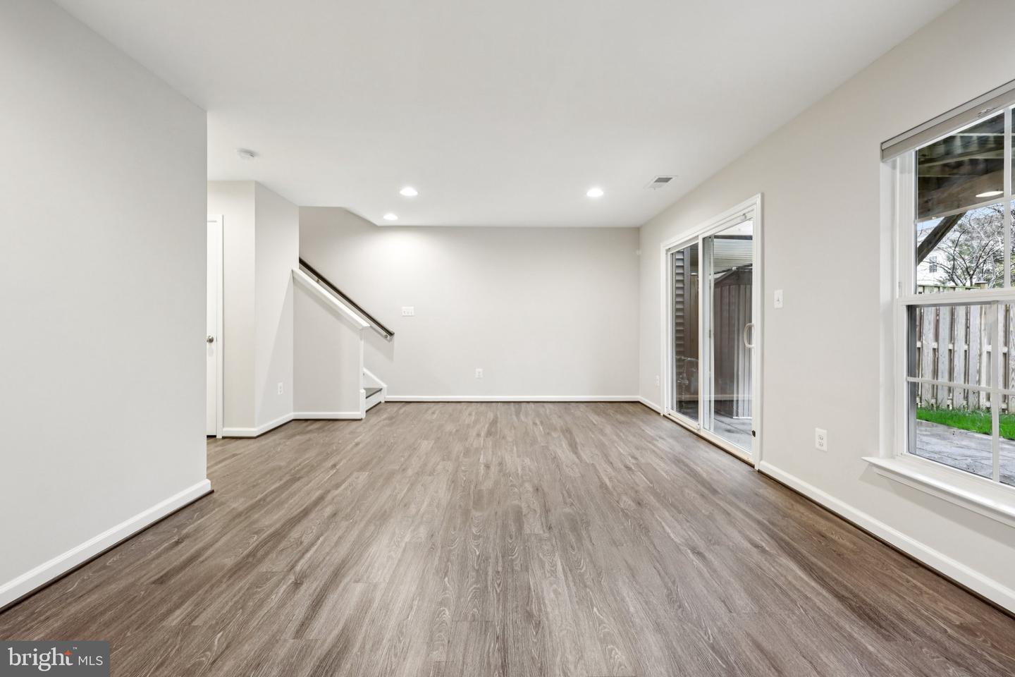 9174 WYCHE KNOLL LN, MANASSAS, Virginia 20110, 3 Bedrooms Bedrooms, ,2 BathroomsBathrooms,Residential,For sale,9174 WYCHE KNOLL LN,VAPW2106652 MLS # VAPW2106652