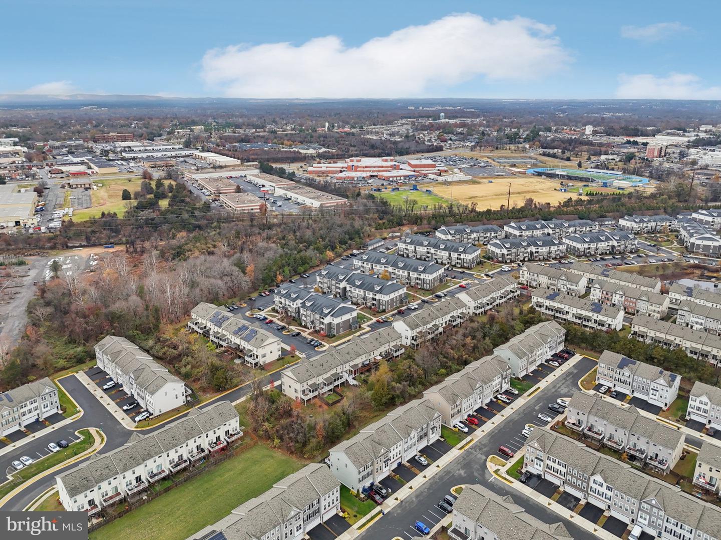 9174 WYCHE KNOLL LN, MANASSAS, Virginia 20110, 3 Bedrooms Bedrooms, ,2 BathroomsBathrooms,Residential,For sale,9174 WYCHE KNOLL LN,VAPW2106652 MLS # VAPW2106652