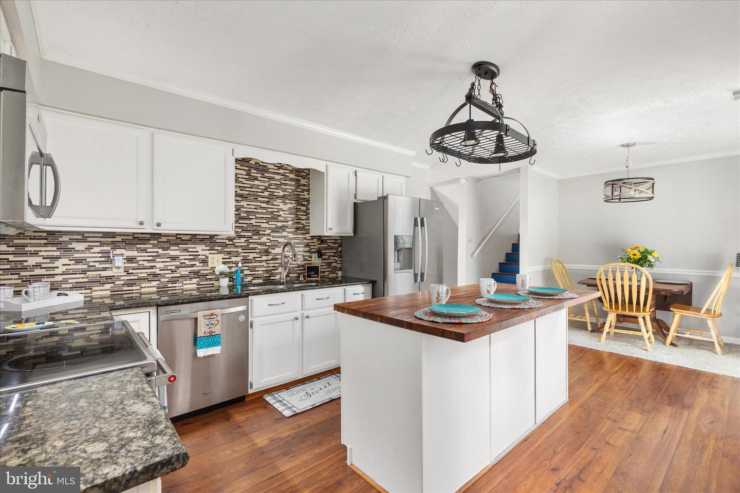 305 BLUEBIRD DRIVE, STEPHENS CITY, Virginia 22655, 3 Bedrooms Bedrooms, 9 Rooms Rooms,2 BathroomsBathrooms,Residential,For sale,305 BLUEBIRD DRIVE,VAFV2037658 MLS # VAFV2037658