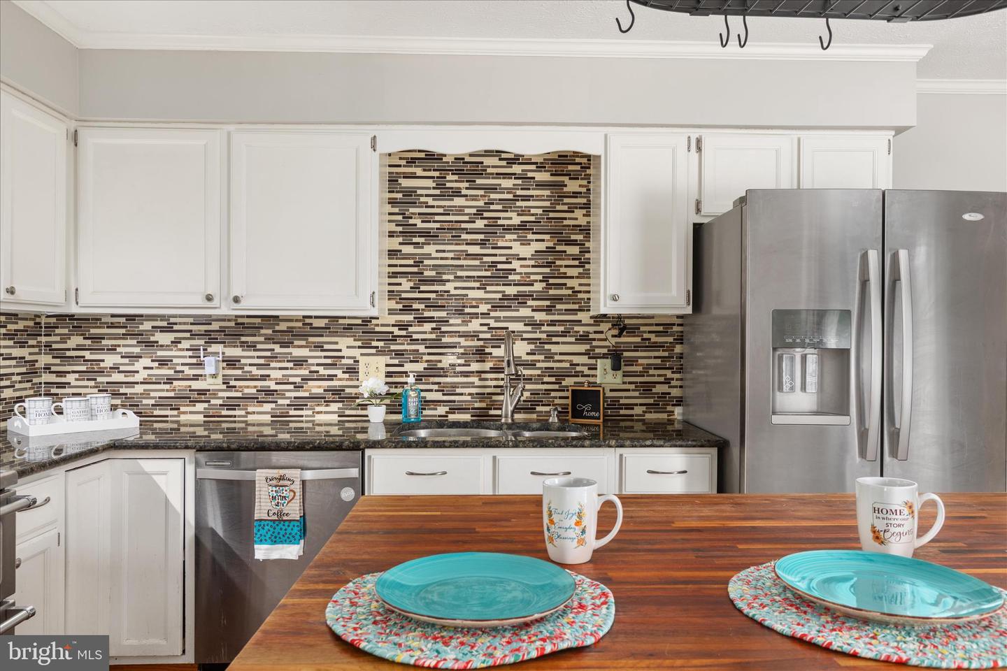 305 BLUEBIRD DRIVE, STEPHENS CITY, Virginia 22655, 3 Bedrooms Bedrooms, 9 Rooms Rooms,2 BathroomsBathrooms,Residential,For sale,305 BLUEBIRD DRIVE,VAFV2037658 MLS # VAFV2037658