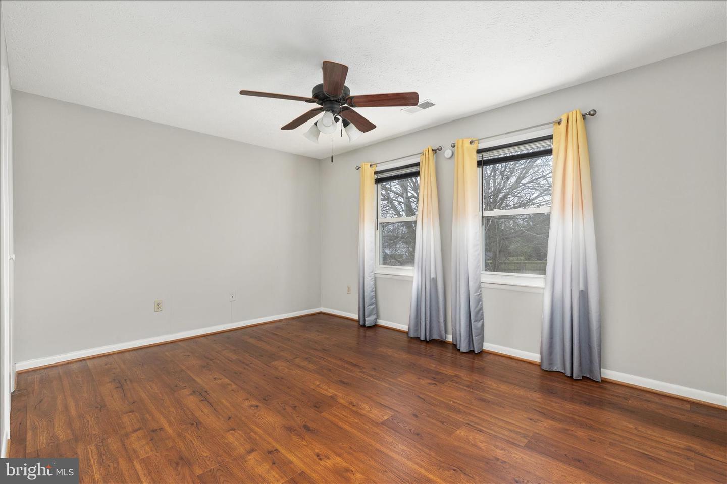 305 BLUEBIRD DRIVE, STEPHENS CITY, Virginia 22655, 3 Bedrooms Bedrooms, 9 Rooms Rooms,2 BathroomsBathrooms,Residential,For sale,305 BLUEBIRD DRIVE,VAFV2037658 MLS # VAFV2037658