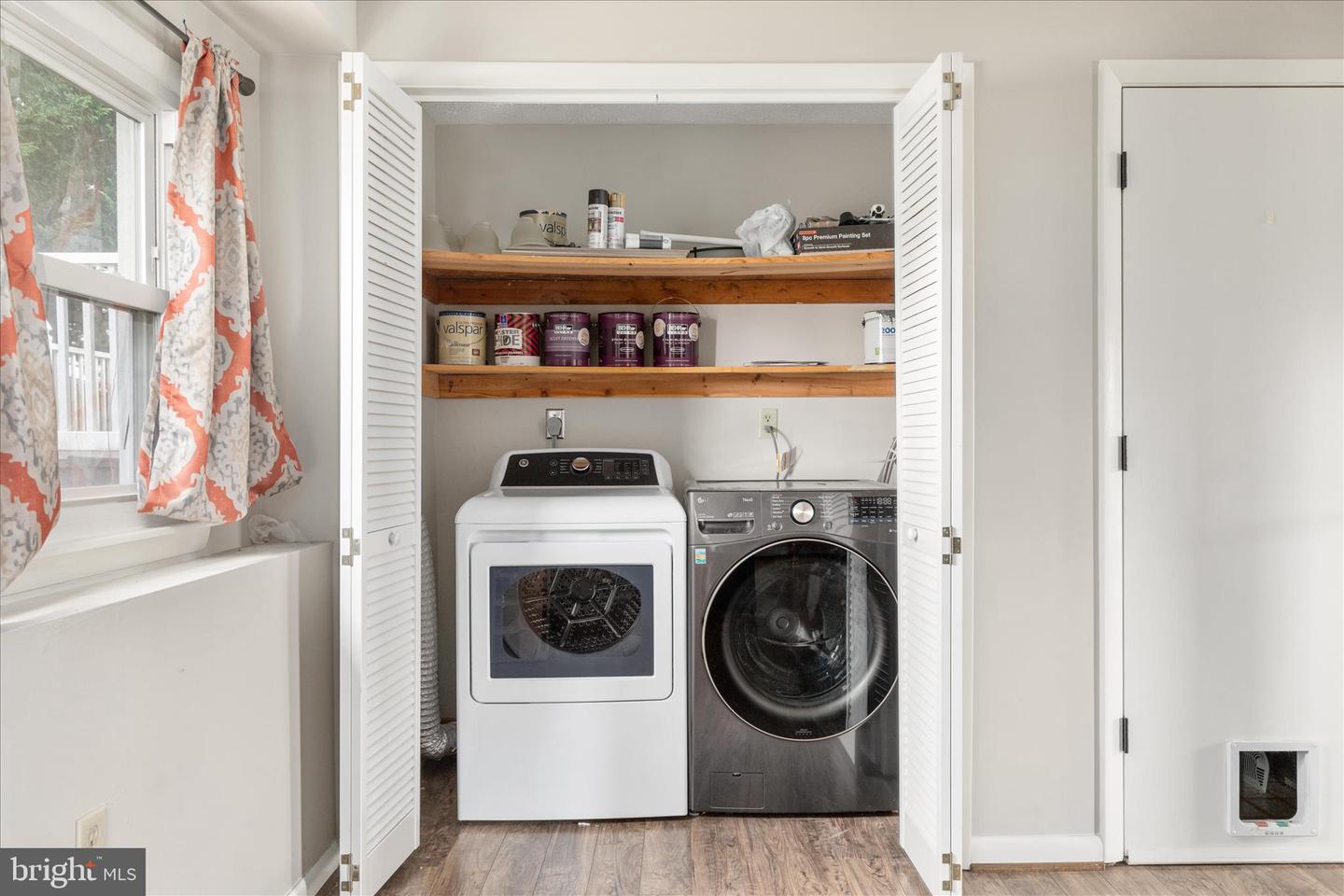 305 BLUEBIRD DRIVE, STEPHENS CITY, Virginia 22655, 3 Bedrooms Bedrooms, 9 Rooms Rooms,2 BathroomsBathrooms,Residential,For sale,305 BLUEBIRD DRIVE,VAFV2037658 MLS # VAFV2037658