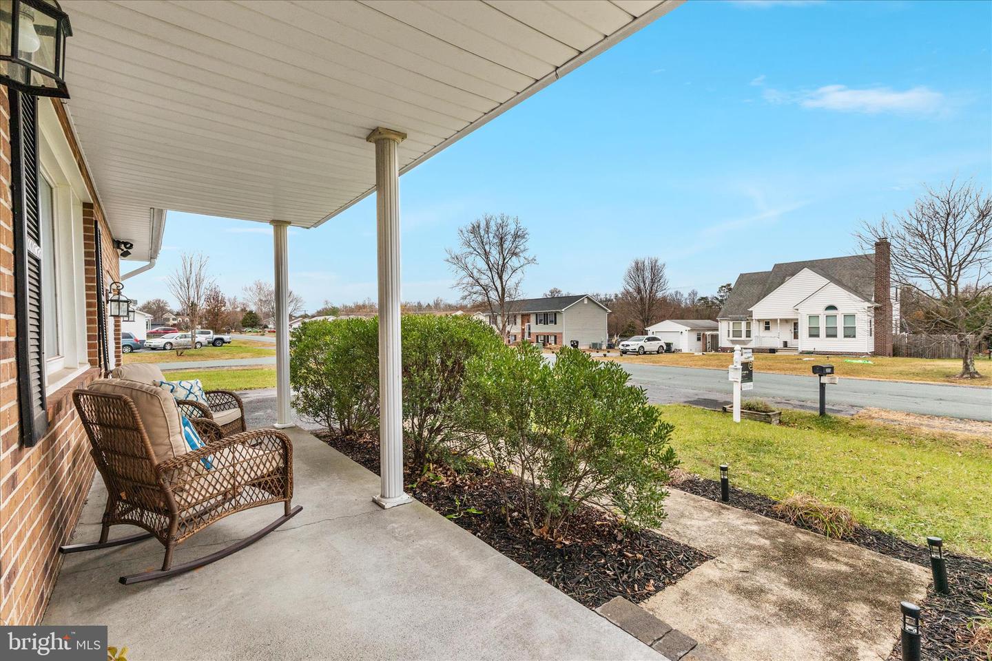 305 BLUEBIRD DRIVE, STEPHENS CITY, Virginia 22655, 3 Bedrooms Bedrooms, 9 Rooms Rooms,2 BathroomsBathrooms,Residential,For sale,305 BLUEBIRD DRIVE,VAFV2037658 MLS # VAFV2037658