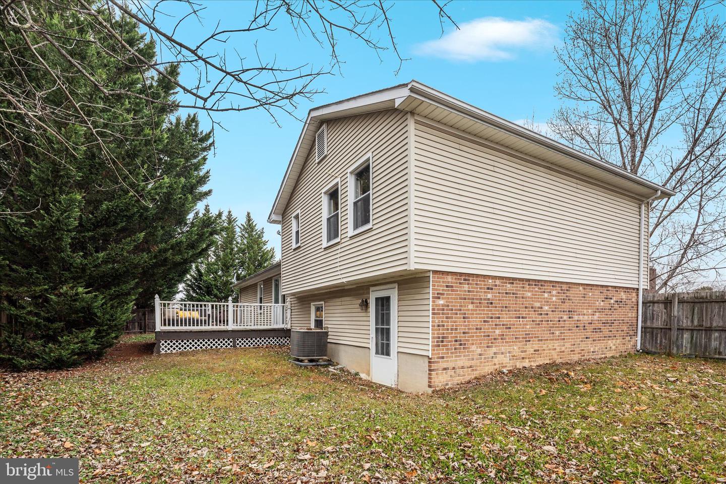 305 BLUEBIRD DRIVE, STEPHENS CITY, Virginia 22655, 3 Bedrooms Bedrooms, 9 Rooms Rooms,2 BathroomsBathrooms,Residential,For sale,305 BLUEBIRD DRIVE,VAFV2037658 MLS # VAFV2037658