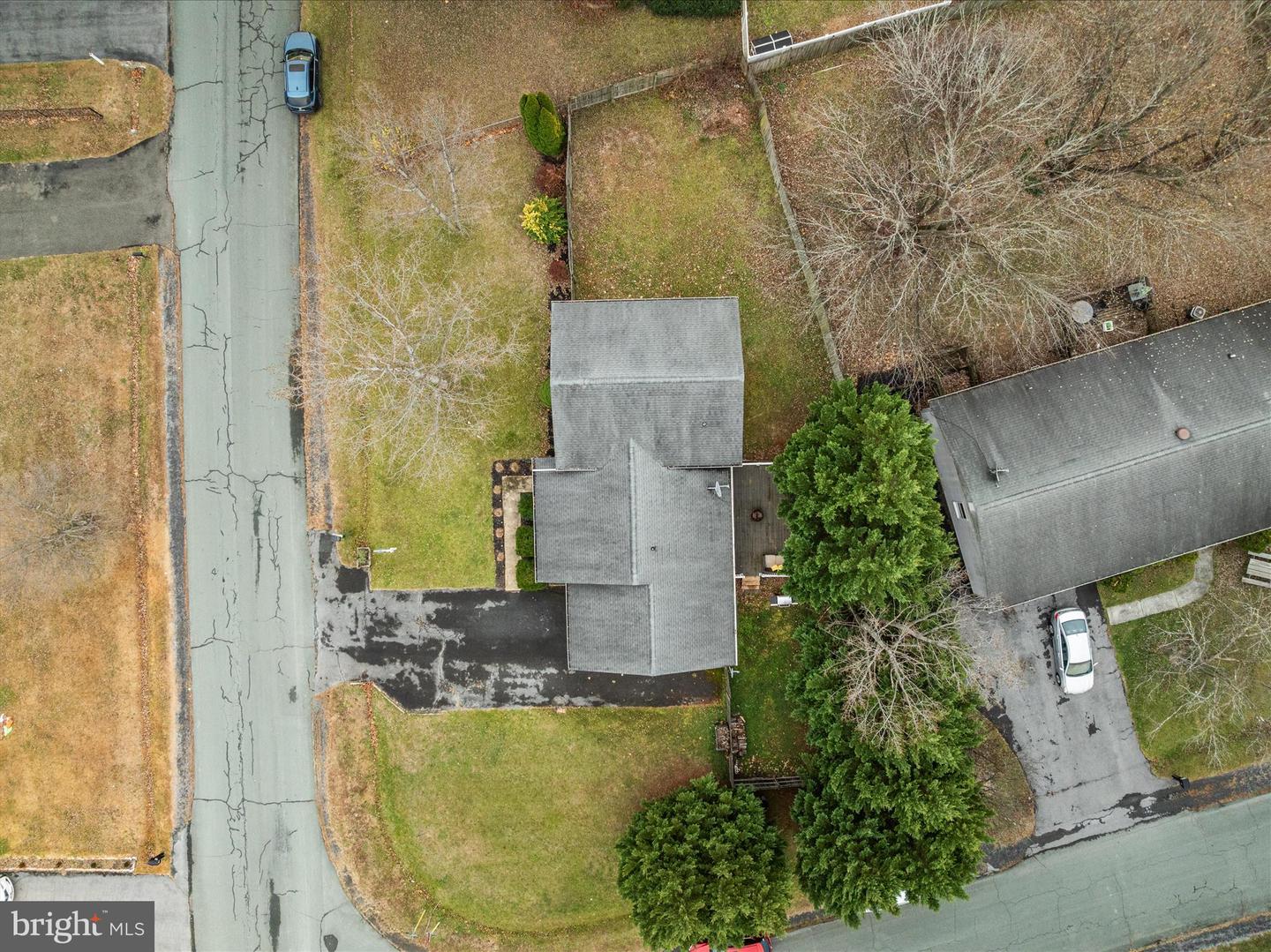 305 BLUEBIRD DRIVE, STEPHENS CITY, Virginia 22655, 3 Bedrooms Bedrooms, 9 Rooms Rooms,2 BathroomsBathrooms,Residential,For sale,305 BLUEBIRD DRIVE,VAFV2037658 MLS # VAFV2037658