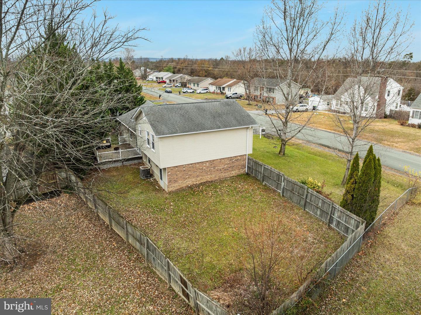 305 BLUEBIRD DRIVE, STEPHENS CITY, Virginia 22655, 3 Bedrooms Bedrooms, 9 Rooms Rooms,2 BathroomsBathrooms,Residential,For sale,305 BLUEBIRD DRIVE,VAFV2037658 MLS # VAFV2037658