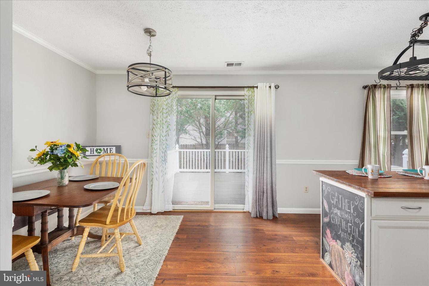 305 BLUEBIRD DRIVE, STEPHENS CITY, Virginia 22655, 3 Bedrooms Bedrooms, 9 Rooms Rooms,2 BathroomsBathrooms,Residential,For sale,305 BLUEBIRD DRIVE,VAFV2037658 MLS # VAFV2037658