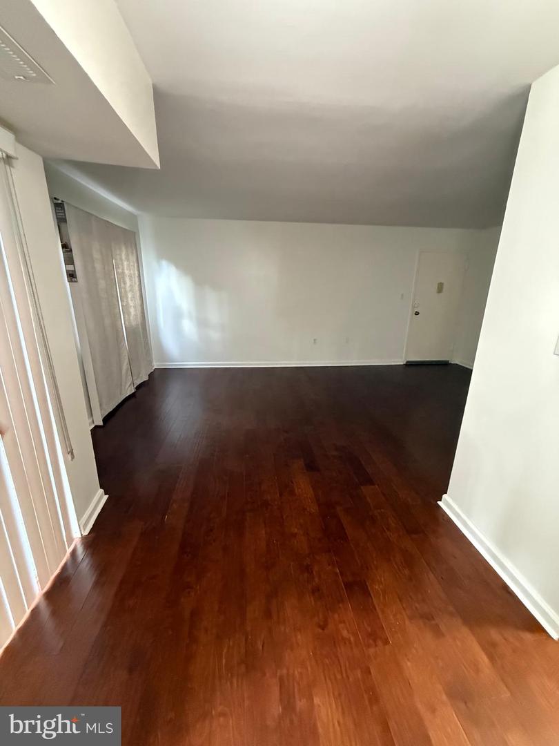 1604 RENATE DR #104, WOODBRIDGE, Virginia 22192, 1 Bedroom Bedrooms, ,1 BathroomBathrooms,Residential,For sale,1604 RENATE DR #104,VAPW2106702 MLS # VAPW2106702