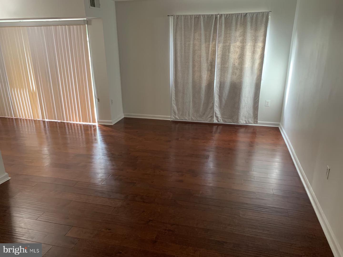 1604 RENATE DR #104, WOODBRIDGE, Virginia 22192, 1 Bedroom Bedrooms, ,1 BathroomBathrooms,Residential,For sale,1604 RENATE DR #104,VAPW2106702 MLS # VAPW2106702