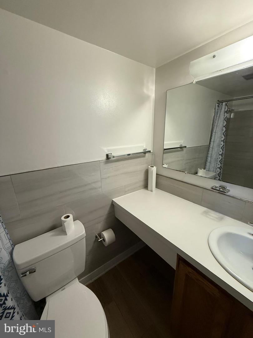 1604 RENATE DR #104, WOODBRIDGE, Virginia 22192, 1 Bedroom Bedrooms, ,1 BathroomBathrooms,Residential,For sale,1604 RENATE DR #104,VAPW2106702 MLS # VAPW2106702