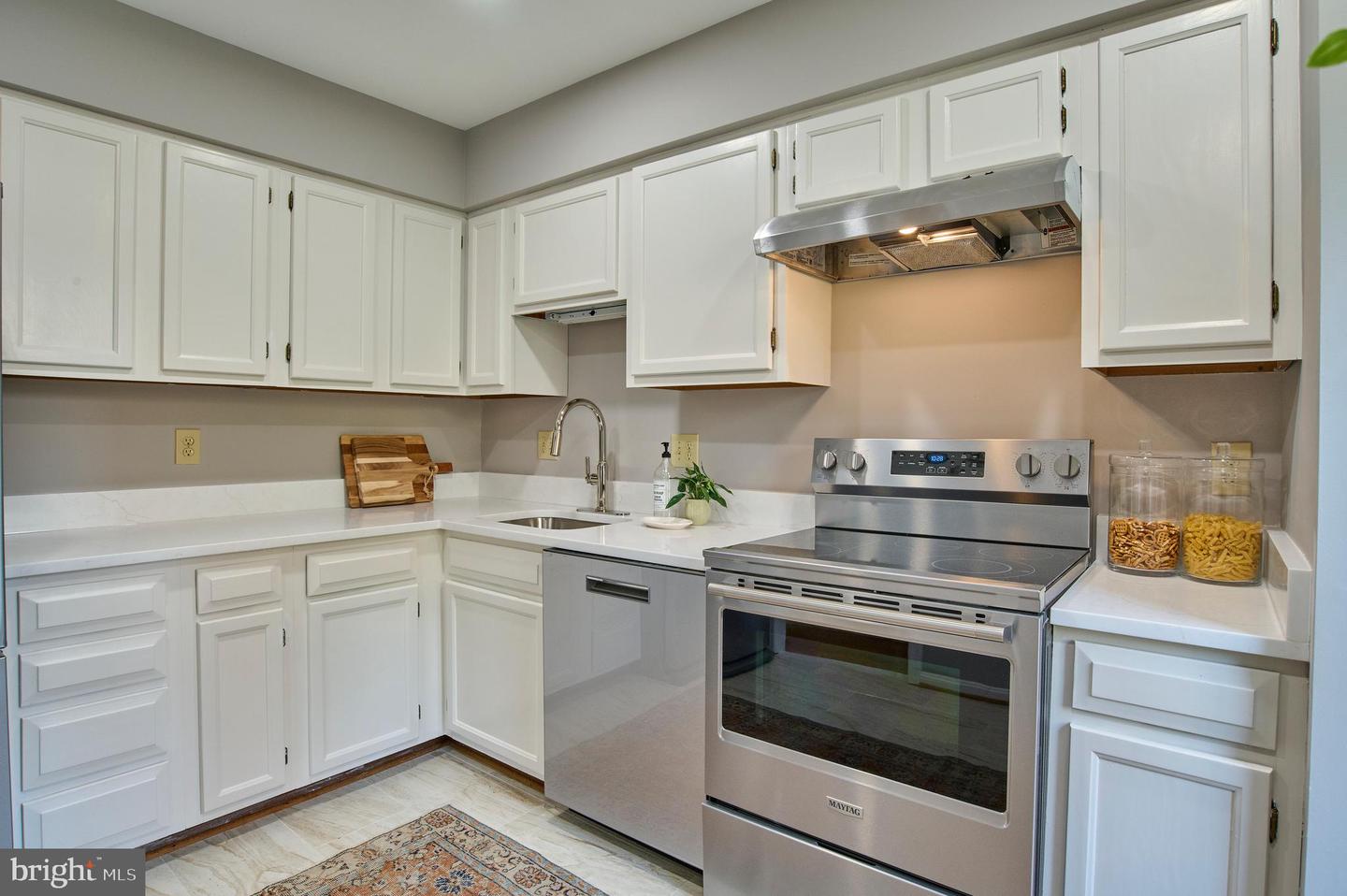 641 N ABINGDON ST, ARLINGTON, Virginia 22203, 3 Bedrooms Bedrooms, ,2 BathroomsBathrooms,Residential,For sale,641 N ABINGDON ST,VAAR2065362 MLS # VAAR2065362 641 N ABINGDON ST, ARLINGTON, Virginia 22203, 3 Bedrooms Bedrooms, ,2 BathroomsBathrooms,Residential,For sale,641 N ABINGDON ST,VAAR2065362 MLS # VAAR2065362