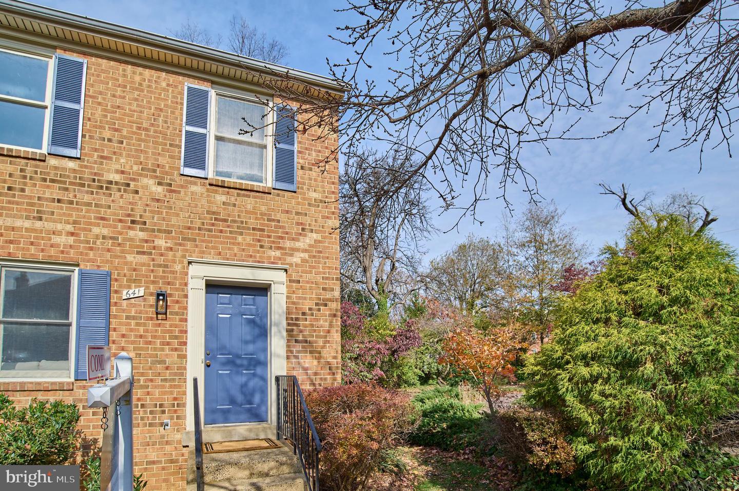 641 N ABINGDON ST, ARLINGTON, Virginia 22203, 3 Bedrooms Bedrooms, ,2 BathroomsBathrooms,Residential,For sale,641 N ABINGDON ST,VAAR2065362 MLS # VAAR2065362 641 N ABINGDON ST, ARLINGTON, Virginia 22203, 3 Bedrooms Bedrooms, ,2 BathroomsBathrooms,Residential,For sale,641 N ABINGDON ST,VAAR2065362 MLS # VAAR2065362