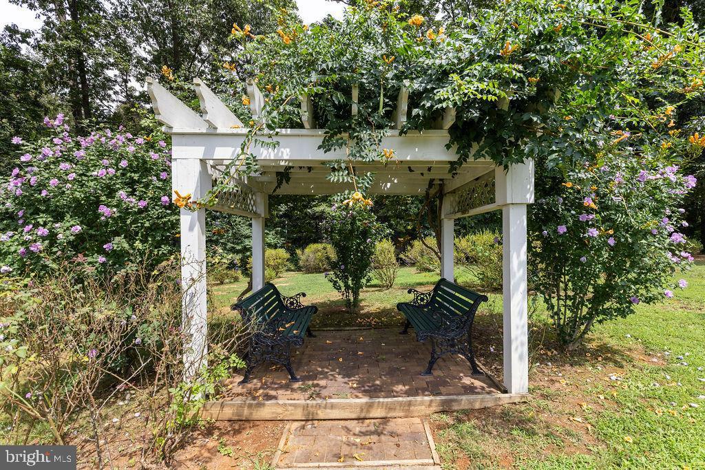 1115 CHAPEL RD, MIDDLETOWN, Virginia 22645, 3 Bedrooms Bedrooms, ,2 BathroomsBathrooms,Farm,For sale,1115 CHAPEL RD,VAFV2038158 MLS # VAFV2038158