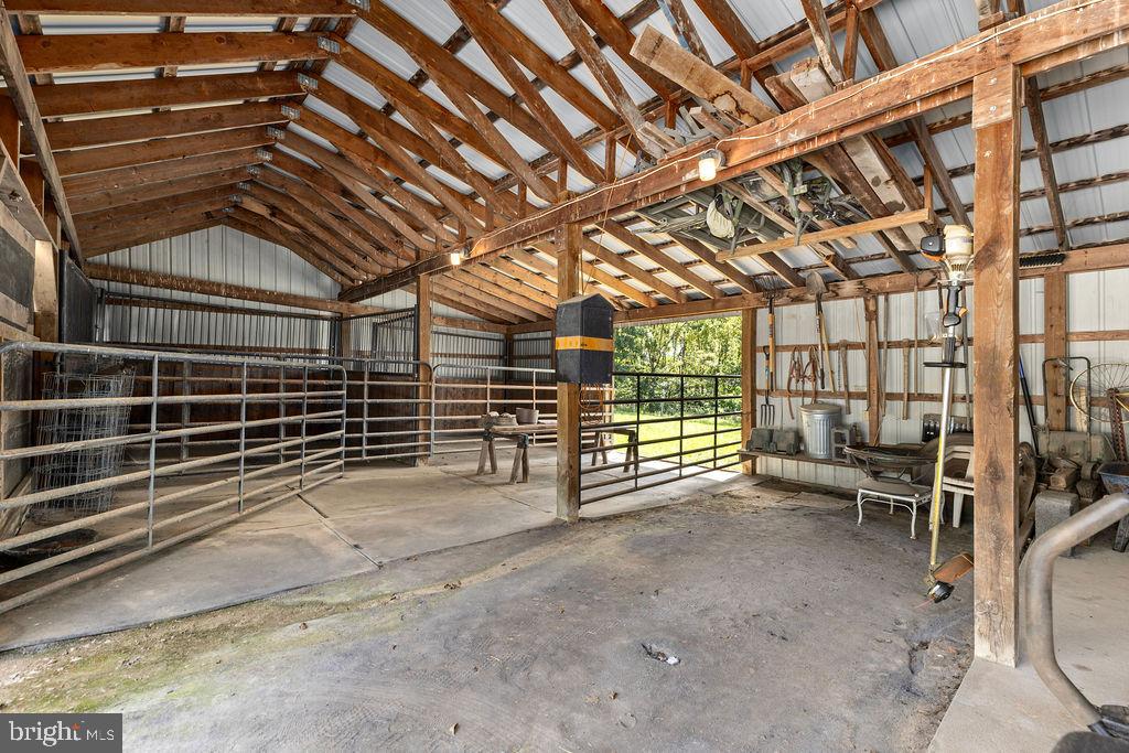 1115 CHAPEL RD, MIDDLETOWN, Virginia 22645, 3 Bedrooms Bedrooms, ,2 BathroomsBathrooms,Farm,For sale,1115 CHAPEL RD,VAFV2038158 MLS # VAFV2038158