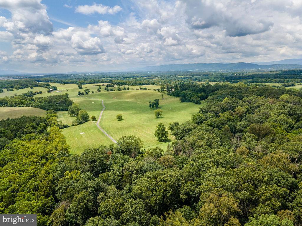 1115 CHAPEL RD, MIDDLETOWN, Virginia 22645, 3 Bedrooms Bedrooms, ,2 BathroomsBathrooms,Farm,For sale,1115 CHAPEL RD,VAFV2038158 MLS # VAFV2038158