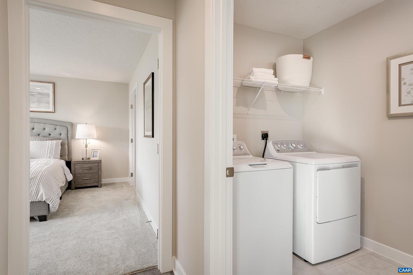 401A LAZY BRANCH LN, KESWICK, Virginia 22947, 3 Bedrooms Bedrooms, ,2 BathroomsBathrooms,Residential,For sale,401A LAZY BRANCH LN,670837 MLS # 670837