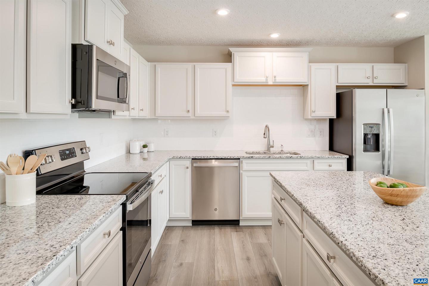 401A LAZY BRANCH LN, KESWICK, Virginia 22947, 3 Bedrooms Bedrooms, ,2 BathroomsBathrooms,Residential,For sale,401A LAZY BRANCH LN,670837 MLS # 670837