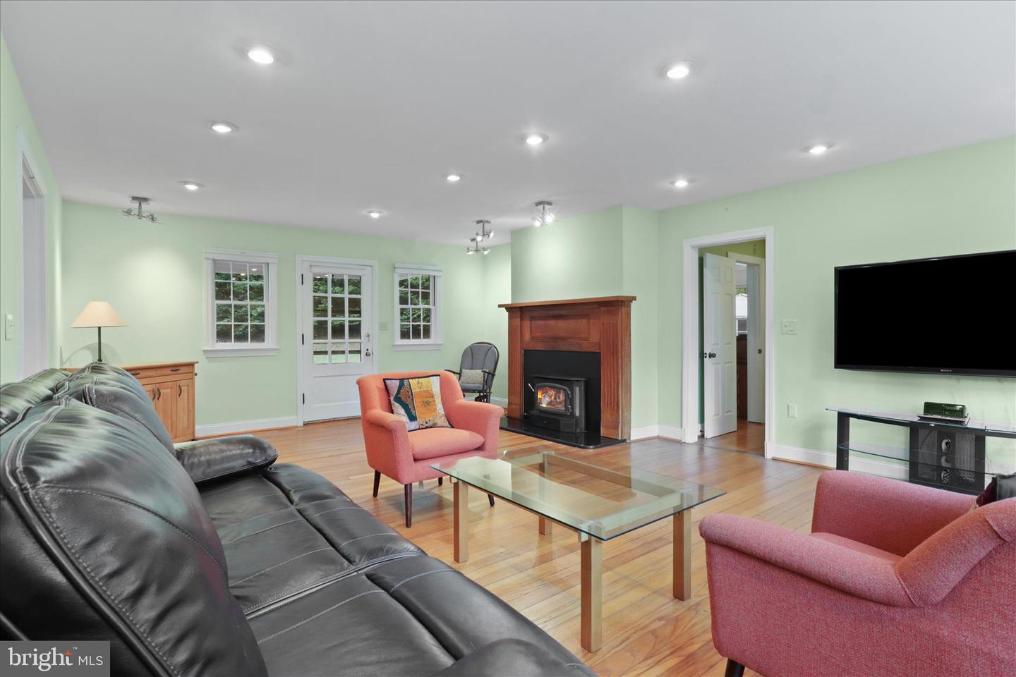 7914 IDYLWOOD RD, DUNN LORING, Virginia 22027, ,Land,For sale,7914 IDYLWOOD RD,VAFX2279996 MLS # VAFX2279996 7914 IDYLWOOD RD, DUNN LORING, Virginia 22027, ,Land,For sale,7914 IDYLWOOD RD,VAFX2279996 MLS # VAFX2279996