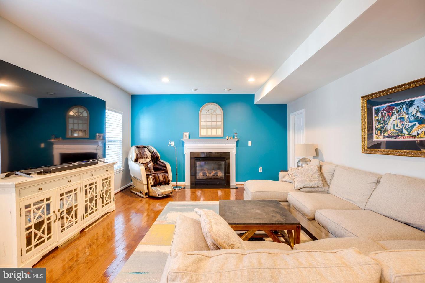 43023 SPYDER PL, CHANTILLY, Virginia 20152, 4 Bedrooms Bedrooms, ,4 BathroomsBathrooms,Residential,For sale,43023 SPYDER PL,VALO2111220 MLS # VALO2111220