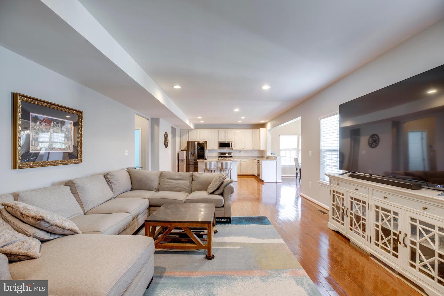 43023 SPYDER PL, CHANTILLY, Virginia 20152, 4 Bedrooms Bedrooms, ,4 BathroomsBathrooms,Residential,For sale,43023 SPYDER PL,VALO2111220 MLS # VALO2111220