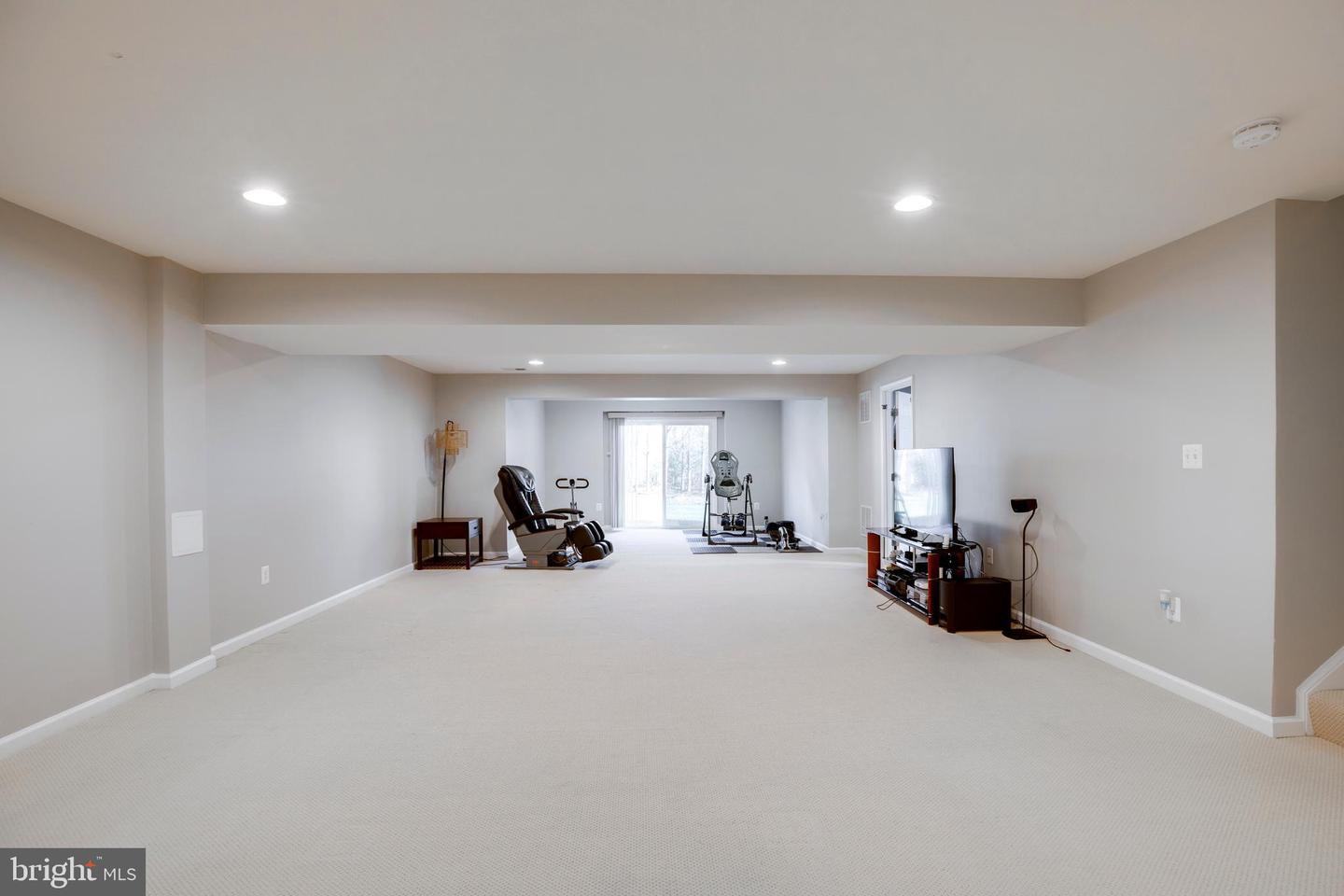 43023 SPYDER PL, CHANTILLY, Virginia 20152, 4 Bedrooms Bedrooms, ,4 BathroomsBathrooms,Residential,For sale,43023 SPYDER PL,VALO2111220 MLS # VALO2111220