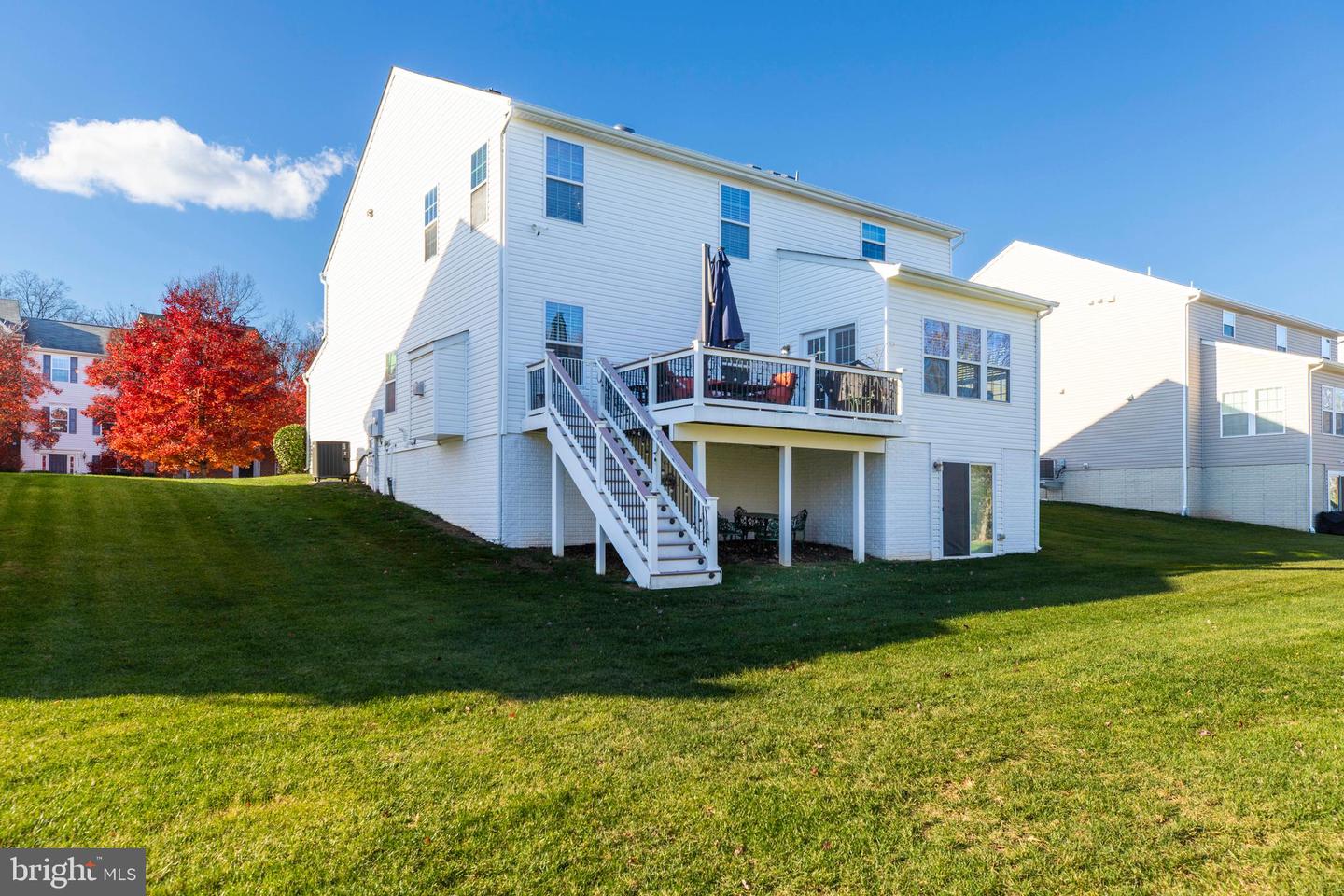 43023 SPYDER PL, CHANTILLY, Virginia 20152, 4 Bedrooms Bedrooms, ,4 BathroomsBathrooms,Residential,For sale,43023 SPYDER PL,VALO2111220 MLS # VALO2111220