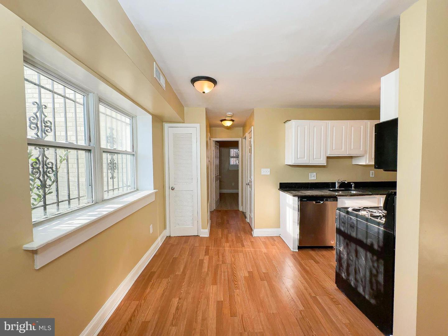 4810 QUARLES ST NE #201, WASHINGTON, District Of Columbia 20019, 2 Bedrooms Bedrooms, ,1 BathroomBathrooms,Residential,For sale,4810 QUARLES ST NE #201,DCDC2232364 MLS # DCDC2232364