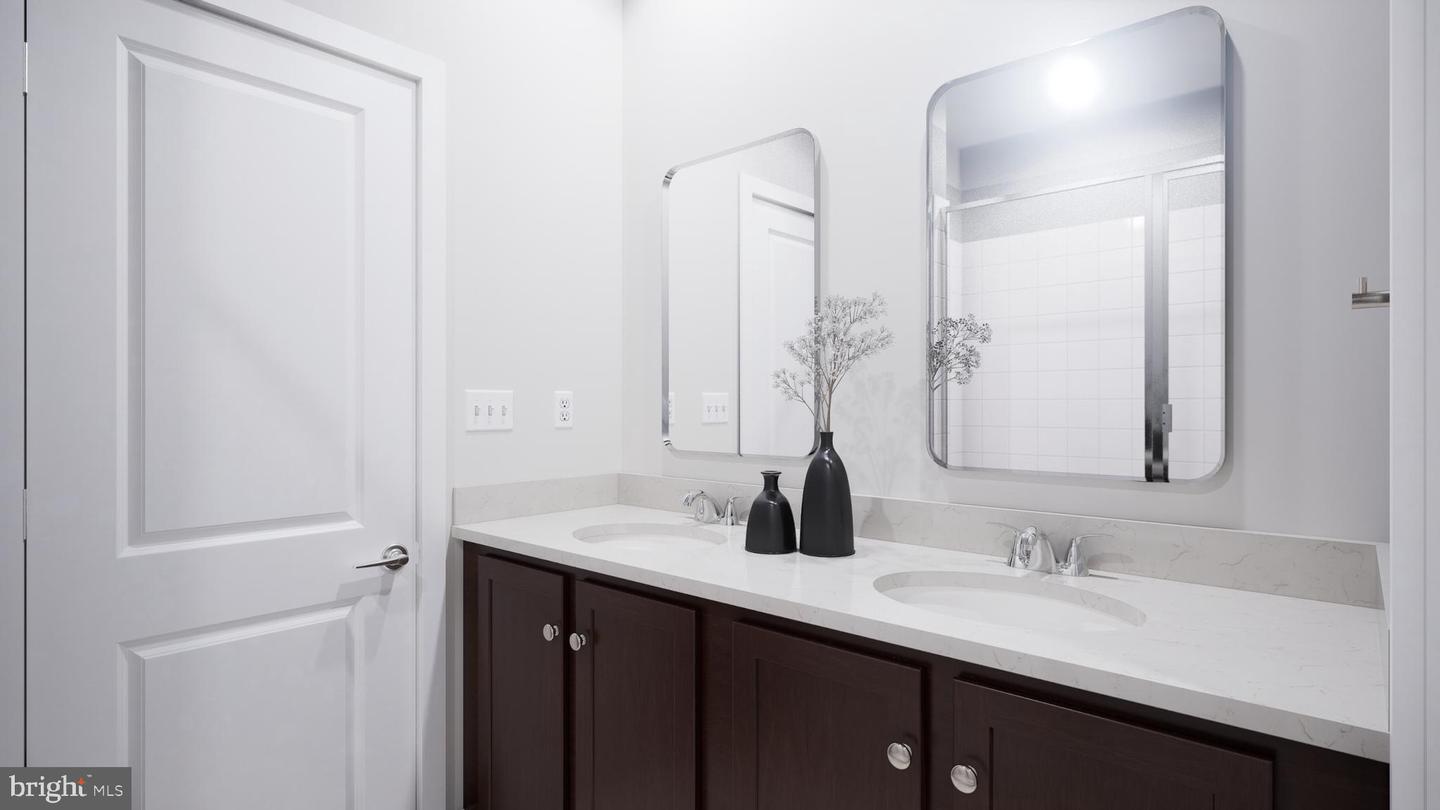 9704 MONARCH RD, MANASSAS, Virginia 20110, 3 Bedrooms Bedrooms, ,3 BathroomsBathrooms,Residential,For sale,9704 MONARCH RD,VAMN2009718 MLS # VAMN2009718