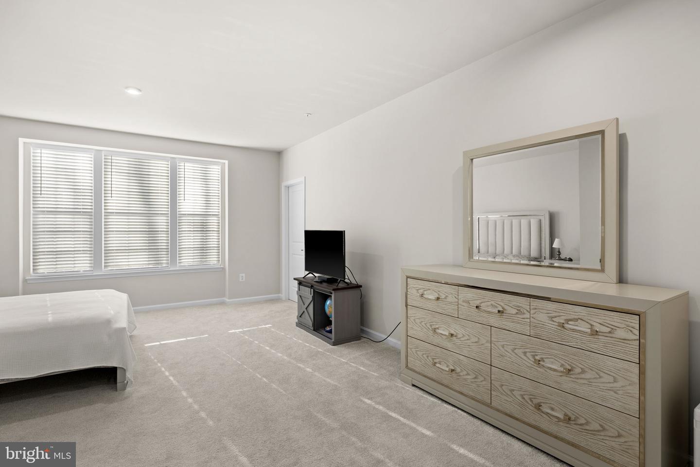 7961 INDEPENDENCE DR, SPOTSYLVANIA, Virginia 22553, 3 Bedrooms Bedrooms, ,2 BathroomsBathrooms,Residential,For sale,7961 INDEPENDENCE DR,VASP2037686 MLS # VASP2037686