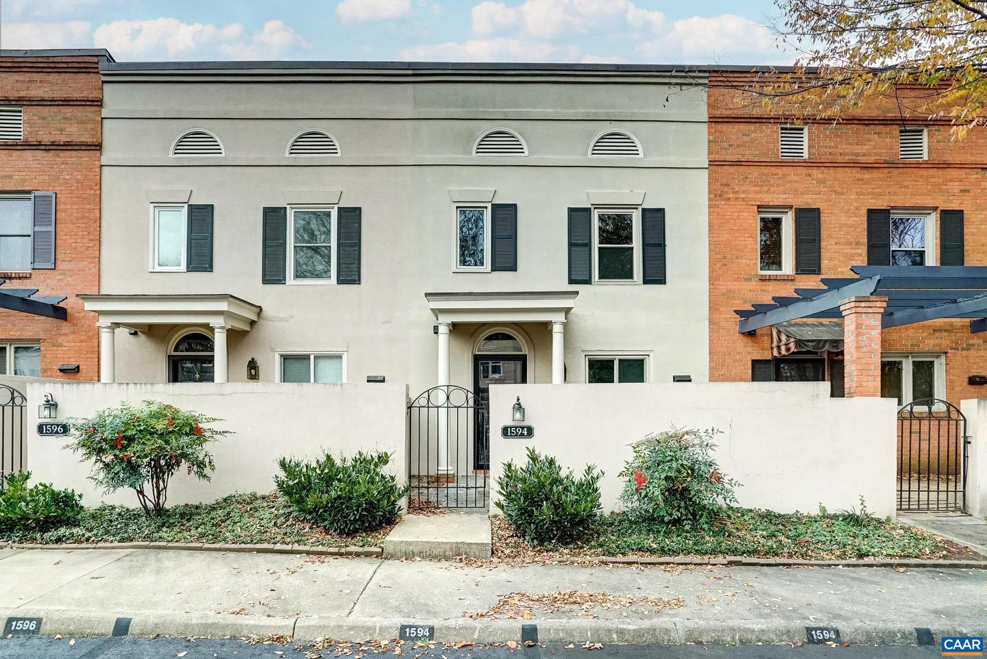 1594 GARDEN CT, CHARLOTTESVILLE, Virginia 22901, 2 Bedrooms Bedrooms, ,2 BathroomsBathrooms,Residential,For sale,1594 GARDEN CT,671250 MLS # 671250 1594 GARDEN CT, CHARLOTTESVILLE, Virginia 22901, 2 Bedrooms Bedrooms, ,2 BathroomsBathrooms,Residential,For sale,1594 GARDEN CT,671250 MLS # 671250