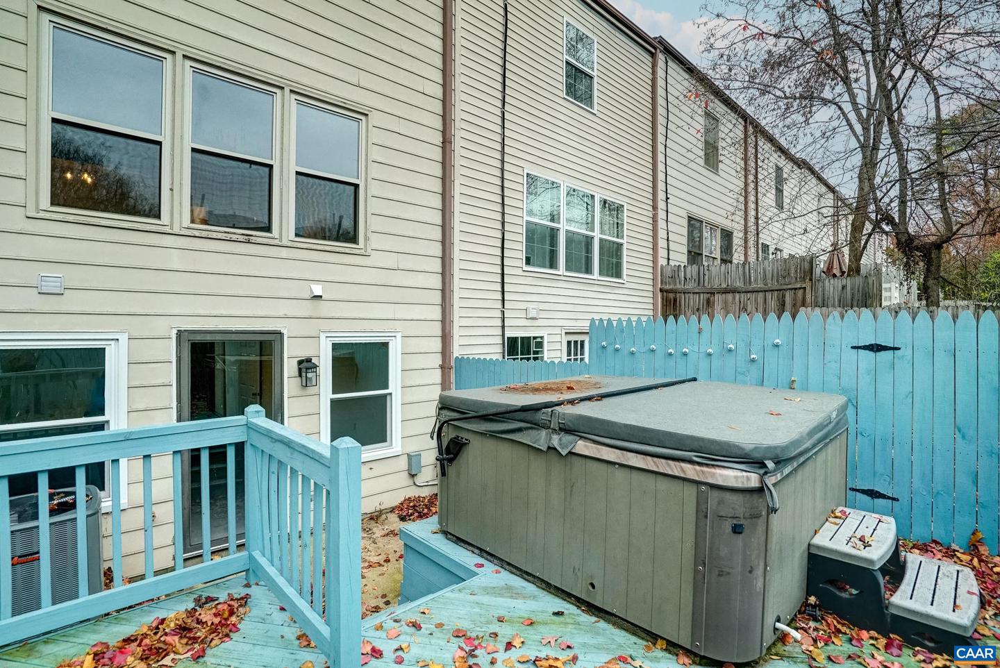 1594 GARDEN CT, CHARLOTTESVILLE, Virginia 22901, 2 Bedrooms Bedrooms, ,2 BathroomsBathrooms,Residential,For sale,1594 GARDEN CT,671250 MLS # 671250 1594 GARDEN CT, CHARLOTTESVILLE, Virginia 22901, 2 Bedrooms Bedrooms, ,2 BathroomsBathrooms,Residential,For sale,1594 GARDEN CT,671250 MLS # 671250