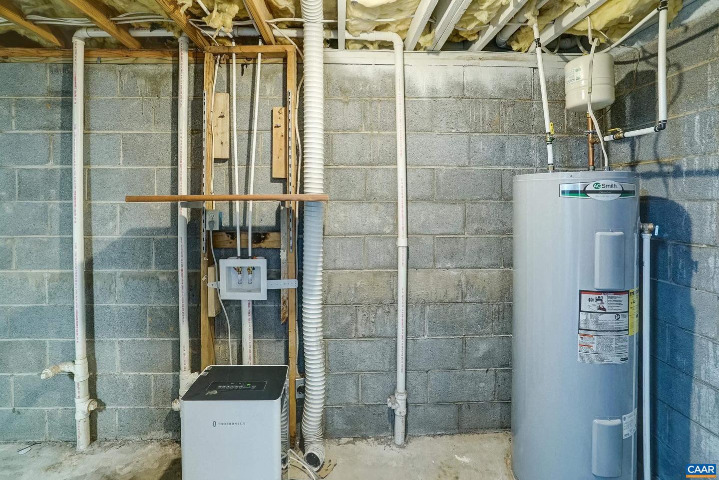 1594 GARDEN CT, CHARLOTTESVILLE, Virginia 22901, 2 Bedrooms Bedrooms, ,2 BathroomsBathrooms,Residential,For sale,1594 GARDEN CT,671250 MLS # 671250 1594 GARDEN CT, CHARLOTTESVILLE, Virginia 22901, 2 Bedrooms Bedrooms, ,2 BathroomsBathrooms,Residential,For sale,1594 GARDEN CT,671250 MLS # 671250