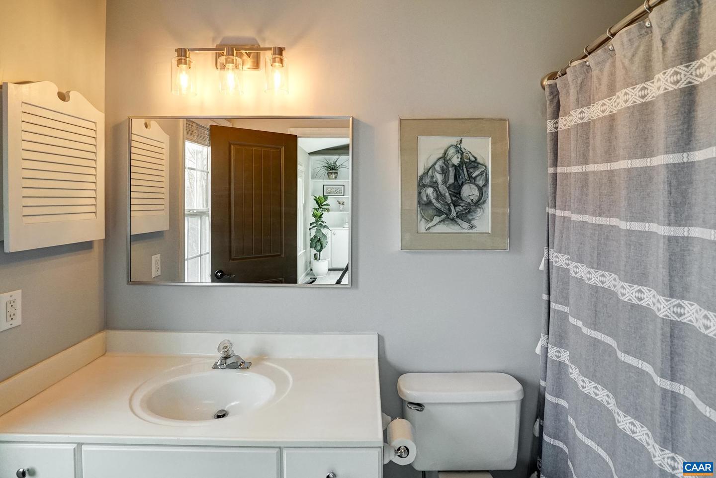 1461 GLENSIDE GREEN, CHARLOTTESVILLE, Virginia 22901, 4 Bedrooms Bedrooms, ,3 BathroomsBathrooms,Residential,For sale,1461 GLENSIDE GREEN,671251 MLS # 671251 1461 GLENSIDE GREEN, CHARLOTTESVILLE, Virginia 22901, 4 Bedrooms Bedrooms, ,3 BathroomsBathrooms,Residential,For sale,1461 GLENSIDE GREEN,671251 MLS # 671251