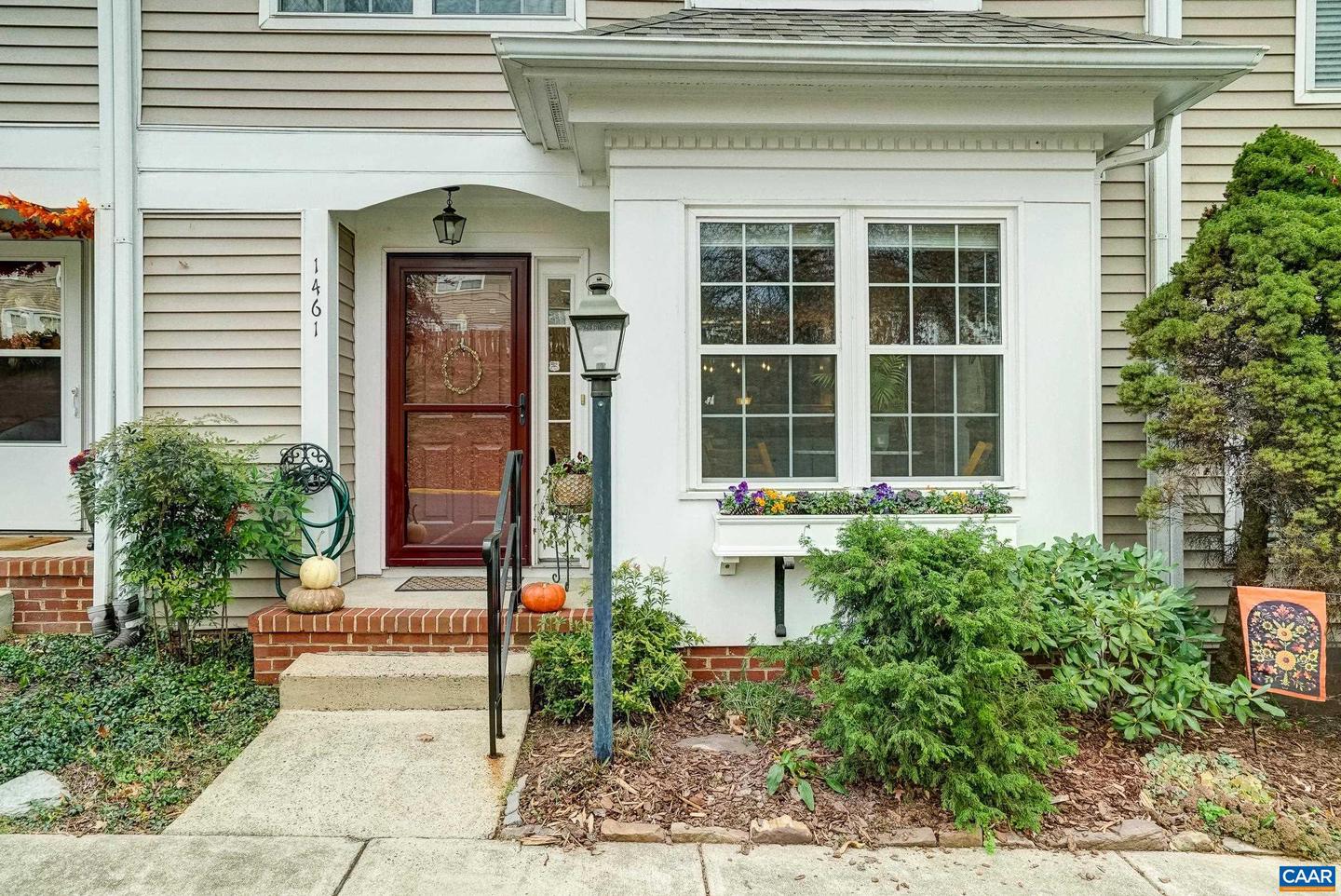 1461 GLENSIDE GREEN, CHARLOTTESVILLE, Virginia 22901, 4 Bedrooms Bedrooms, ,3 BathroomsBathrooms,Residential,For sale,1461 GLENSIDE GREEN,671251 MLS # 671251 1461 GLENSIDE GREEN, CHARLOTTESVILLE, Virginia 22901, 4 Bedrooms Bedrooms, ,3 BathroomsBathrooms,Residential,For sale,1461 GLENSIDE GREEN,671251 MLS # 671251