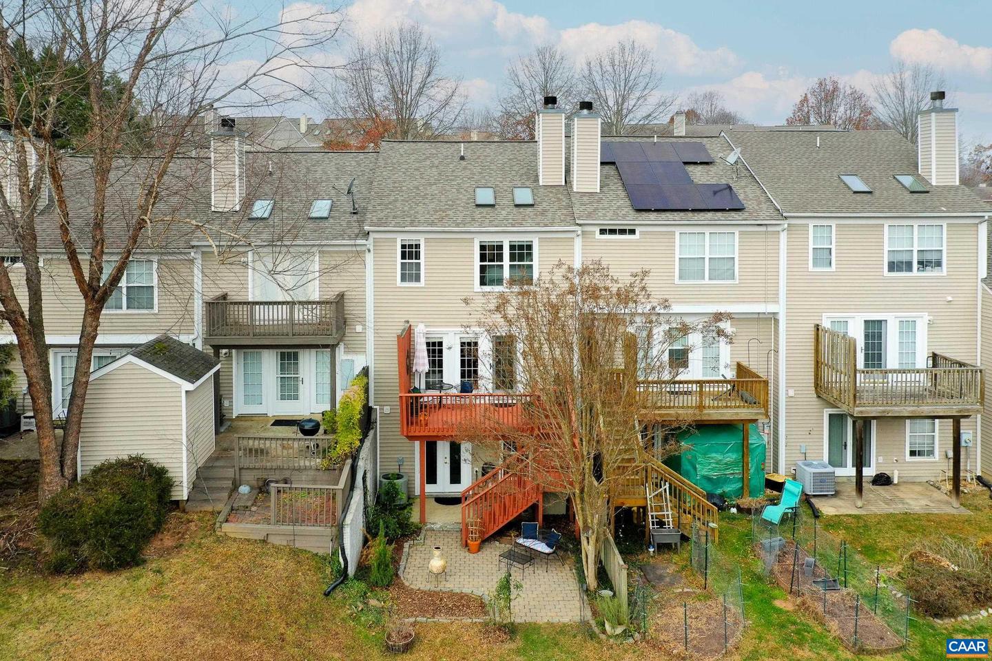 1461 GLENSIDE GREEN, CHARLOTTESVILLE, Virginia 22901, 4 Bedrooms Bedrooms, ,3 BathroomsBathrooms,Residential,For sale,1461 GLENSIDE GREEN,671251 MLS # 671251 1461 GLENSIDE GREEN, CHARLOTTESVILLE, Virginia 22901, 4 Bedrooms Bedrooms, ,3 BathroomsBathrooms,Residential,For sale,1461 GLENSIDE GREEN,671251 MLS # 671251