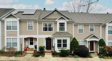 1461 GLENSIDE GREEN, CHARLOTTESVILLE, Virginia 22901, 4 Bedrooms Bedrooms, ,3 BathroomsBathrooms,Residential,For sale,1461 GLENSIDE GREEN,671251 MLS # 671251