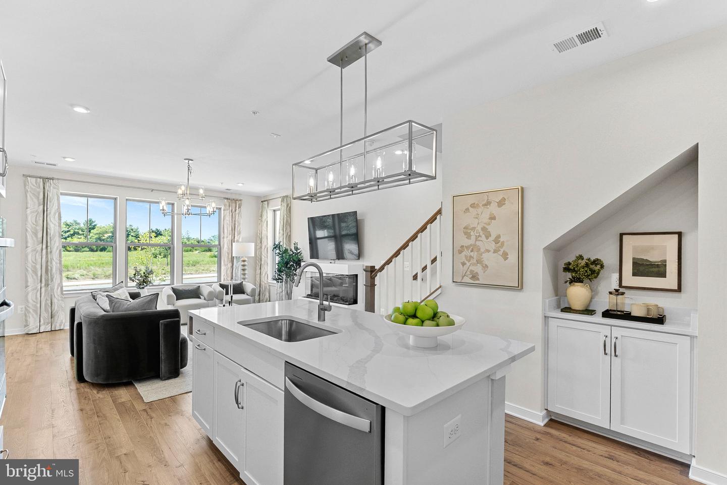 6 SEPIA SQ #MO, ASHBURN, Virginia 20147, 3 Bedrooms Bedrooms, ,2 BathroomsBathrooms,Residential,For sale,6 SEPIA SQ #MO,VALO2111370 MLS # VALO2111370