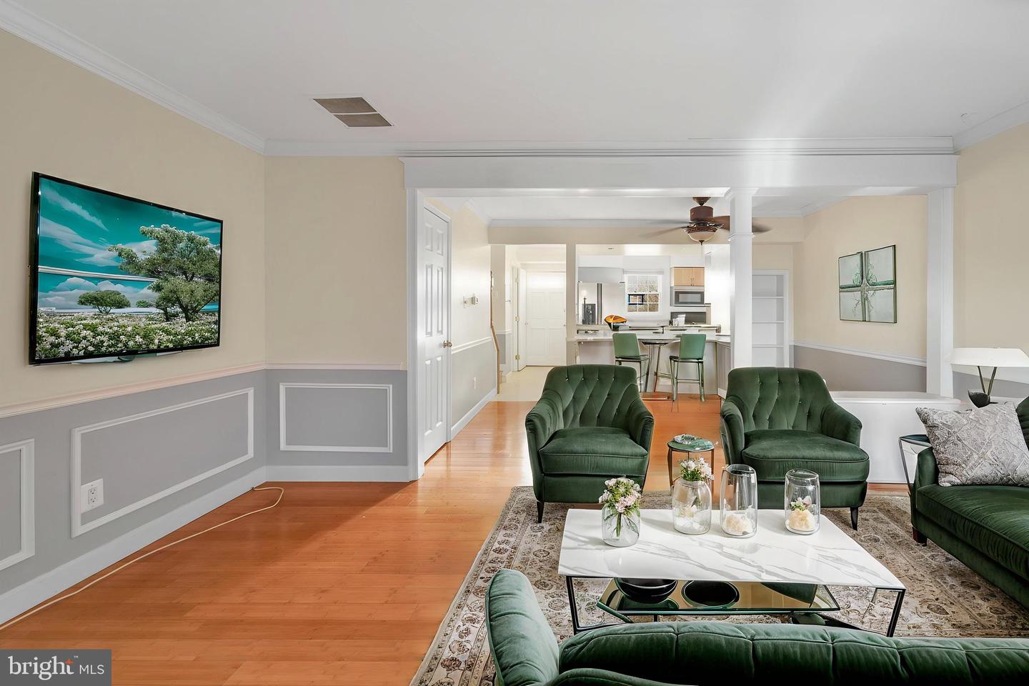 14494 COOL OAK LN, CENTREVILLE, Virginia 20121, 2 Bedrooms Bedrooms, ,1 BathroomBathrooms,Residential,For sale,14494 COOL OAK LN,VAFX2279772 MLS # VAFX2279772