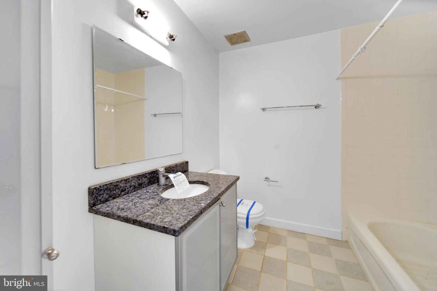 14494 COOL OAK LN, CENTREVILLE, Virginia 20121, 2 Bedrooms Bedrooms, ,1 BathroomBathrooms,Residential,For sale,14494 COOL OAK LN,VAFX2279772 MLS # VAFX2279772