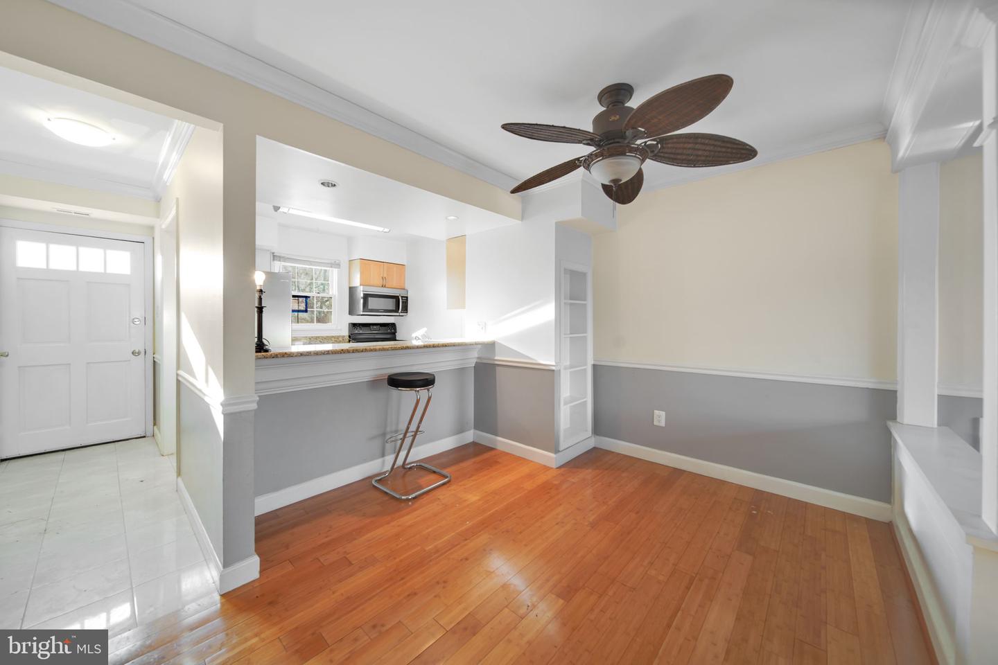 14494 COOL OAK LN, CENTREVILLE, Virginia 20121, 2 Bedrooms Bedrooms, ,1 BathroomBathrooms,Residential,For sale,14494 COOL OAK LN,VAFX2279772 MLS # VAFX2279772