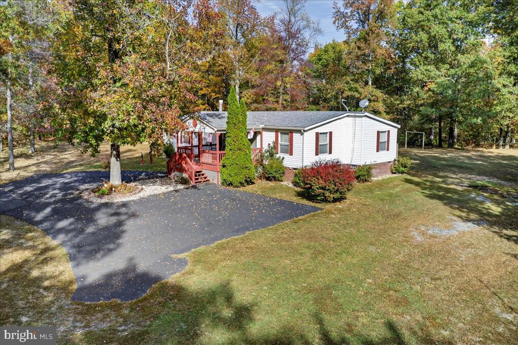 220 CHALKLEVEL RD, LOUISA, Virginia 23093, 3 Bedrooms Bedrooms, ,2 BathroomsBathrooms,Residential,220 CHALKLEVEL RD,VALA2008900 MLS # VALA2008900