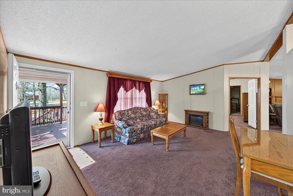 220 CHALKLEVEL RD, LOUISA, Virginia 23093, 3 Bedrooms Bedrooms, ,2 BathroomsBathrooms,Residential,220 CHALKLEVEL RD,VALA2008900 MLS # VALA2008900