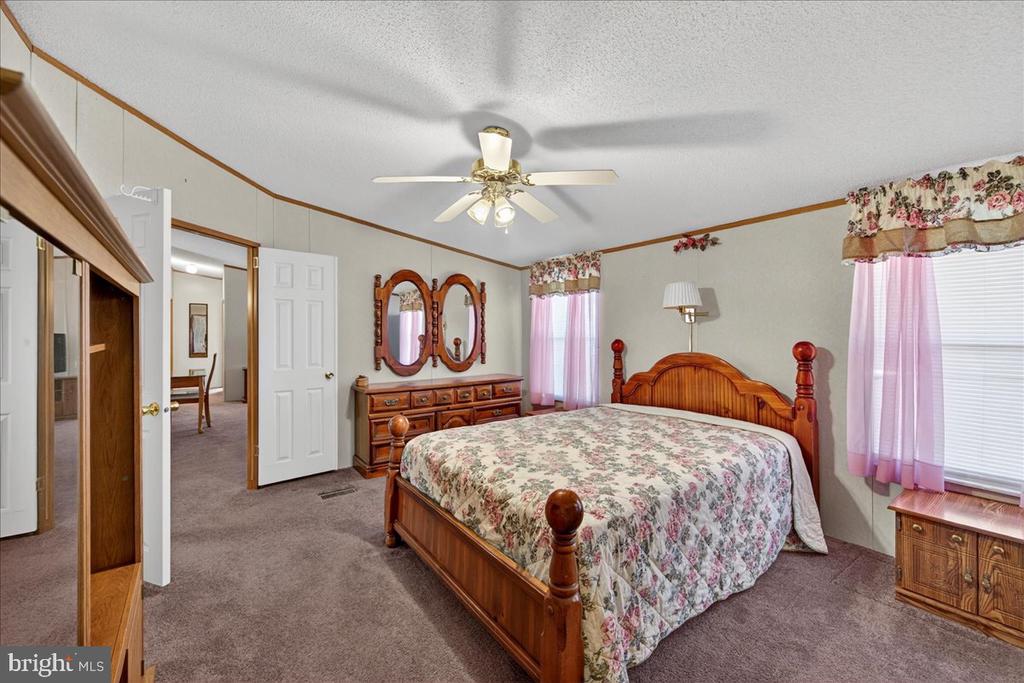 220 CHALKLEVEL RD, LOUISA, Virginia 23093, 3 Bedrooms Bedrooms, ,2 BathroomsBathrooms,Residential,220 CHALKLEVEL RD,VALA2008900 MLS # VALA2008900