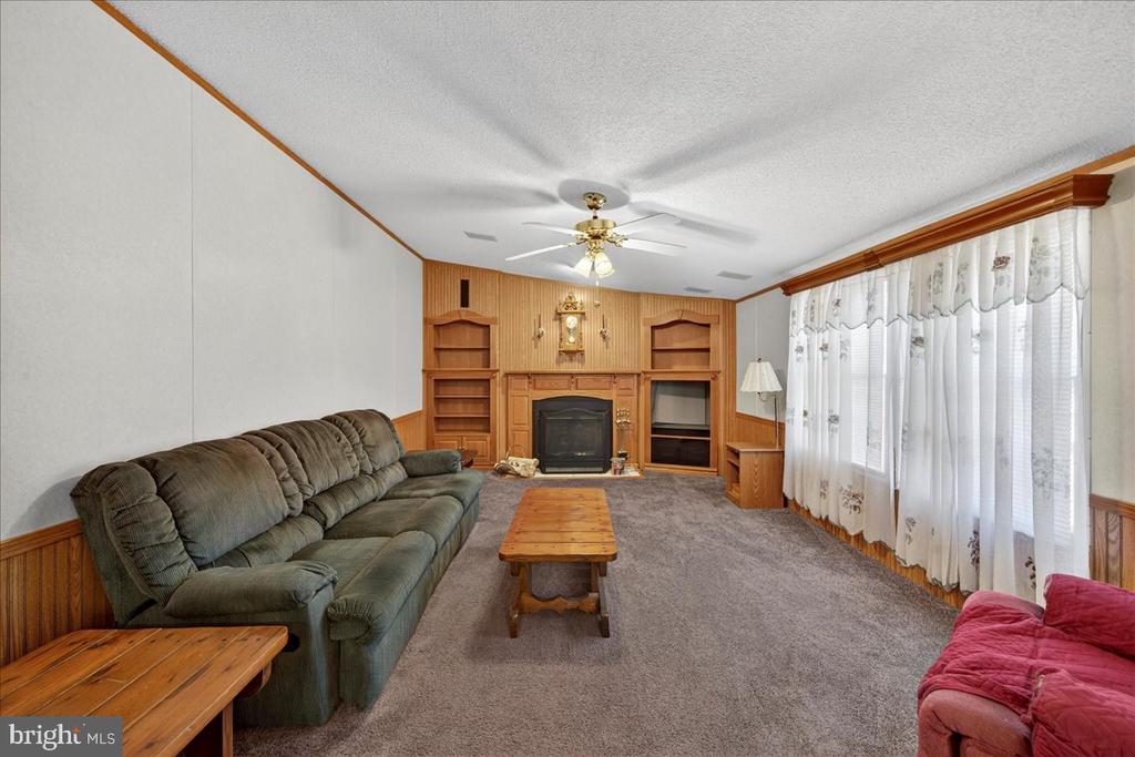 220 CHALKLEVEL RD, LOUISA, Virginia 23093, 3 Bedrooms Bedrooms, ,2 BathroomsBathrooms,Residential,220 CHALKLEVEL RD,VALA2008900 MLS # VALA2008900